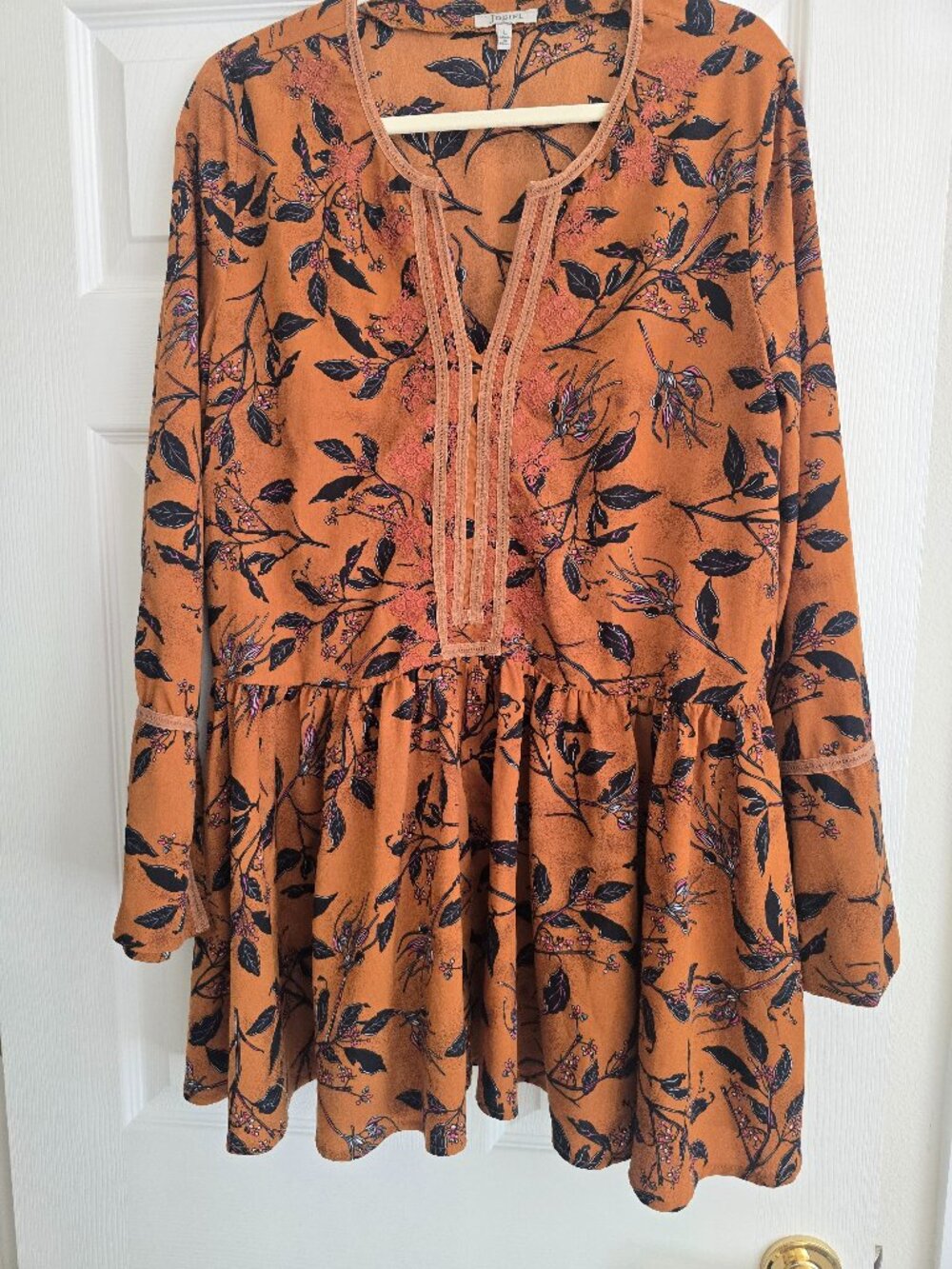 Jodifl Rust/Brown V-Neck Mini Dress L